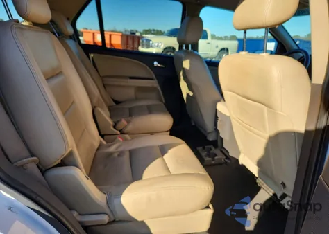 2008 Ford Taurus X Sel z USA, uszkodzony, nr VIN 1FMDK02W68GA28512